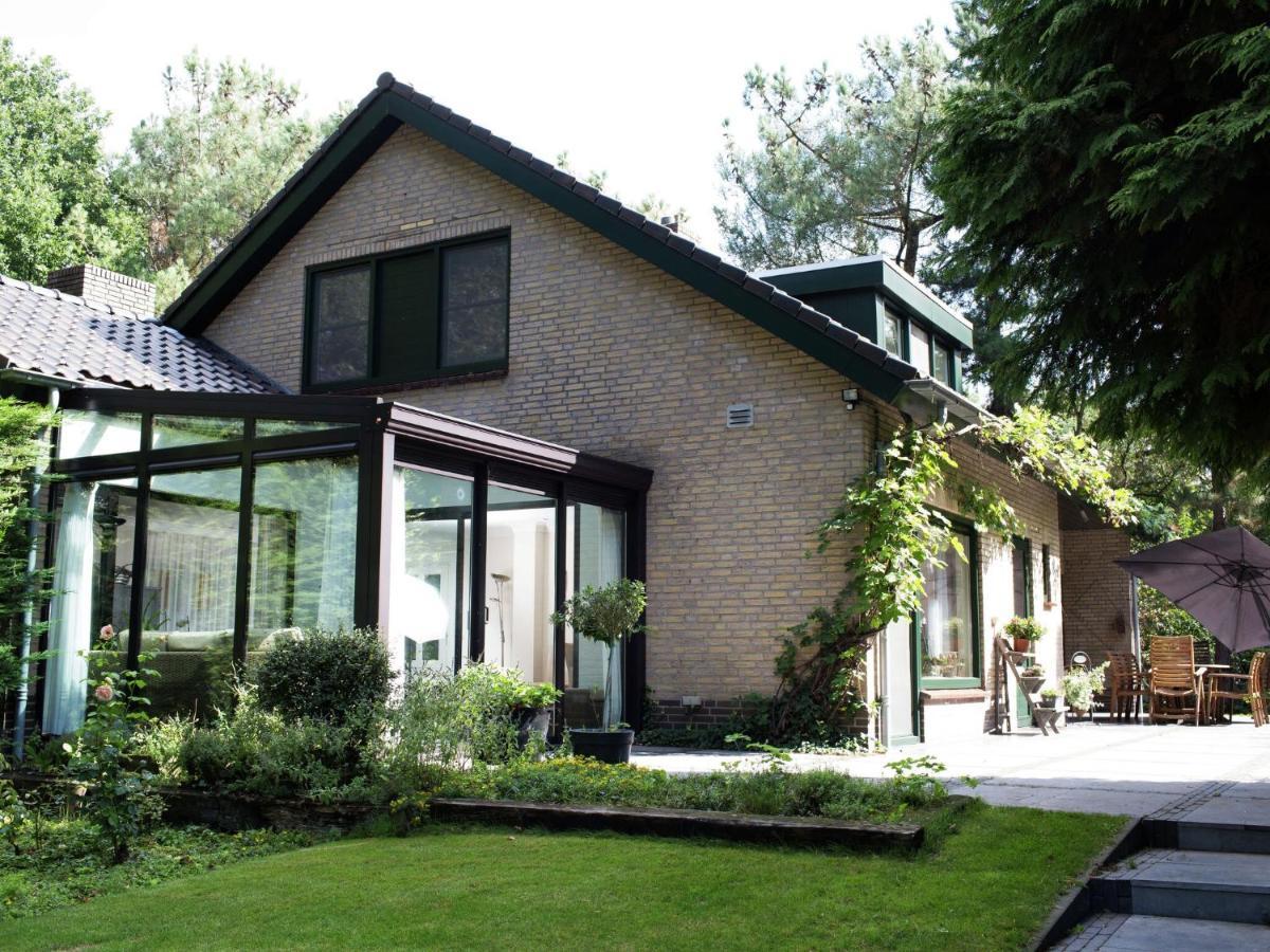Stunning Villa In Venhorst With Sauna Exterior foto